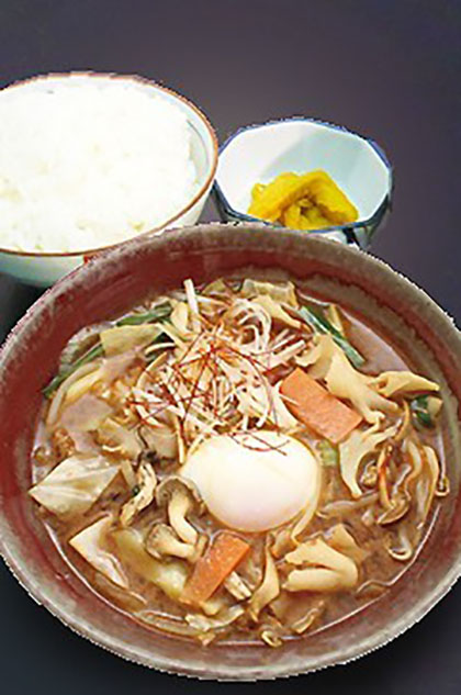 ▲亀山ラーメンセット（亀山名物）1,030円